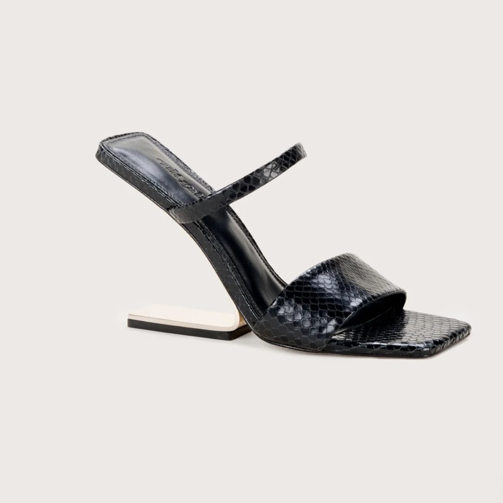 Cult Gaia Rene Sandal 37